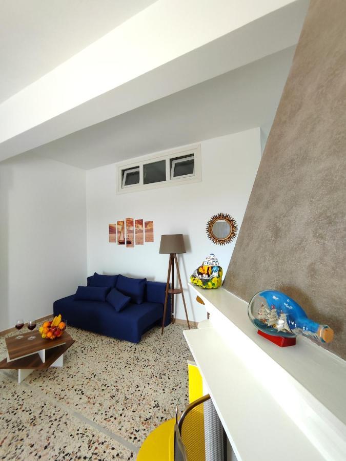 Oasis Apartments Perissa  Exterior photo